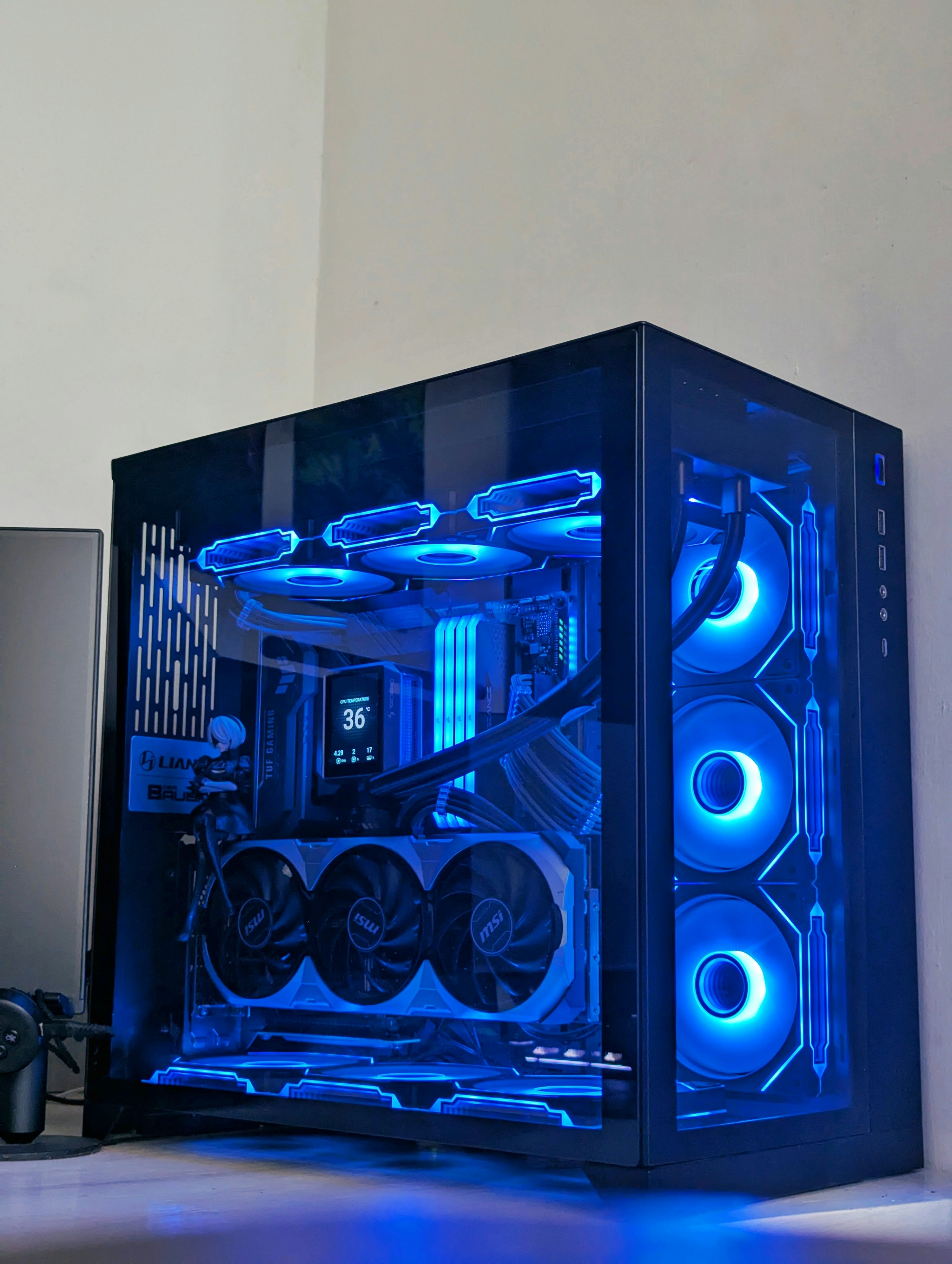 Adapt Elite High Performance Gaming PC - Blue RGB Lian Li Build